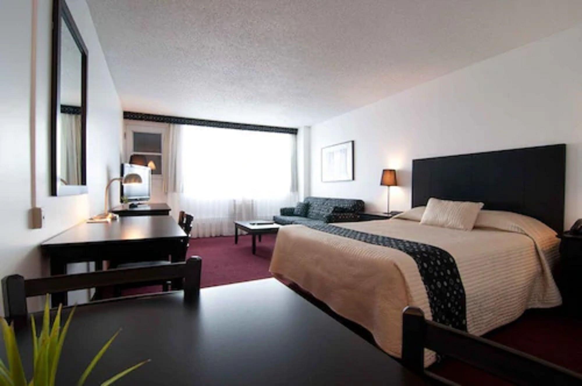 La Tour Belvedѐre Hotell Montréal Exteriör bild