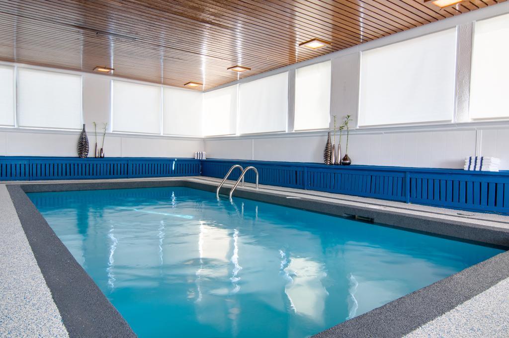 La Tour Belvedѐre Hotell Montréal Exteriör bild